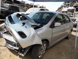 2007 TOYOTA YARIS BASE SILVER 1.5L AT Z18261